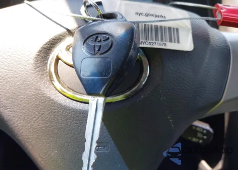 2011 Toyota Camry Se from USA, damaged, VIN 4T1BF3EK1BU682803